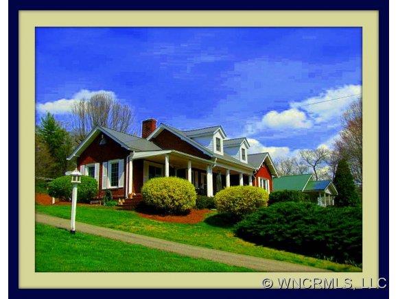 201 Pine Avenue Spruce Pine NC 28777