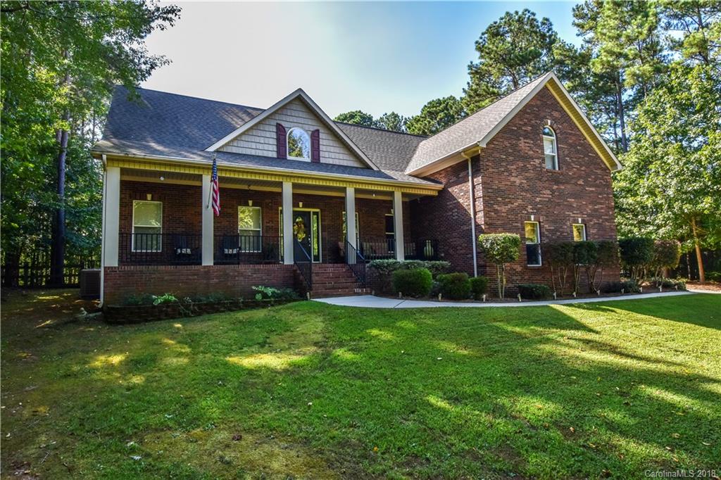 212 Indian Trail Mooresville NC 28117