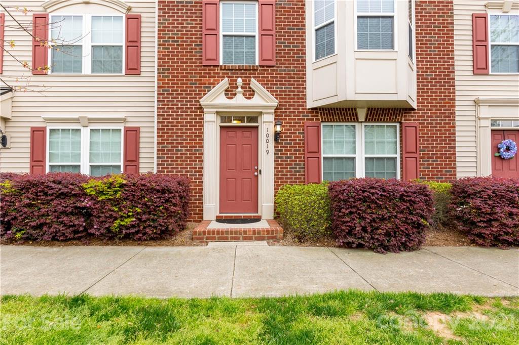 10019 Kings Parade Boulevard Charlotte NC 28273