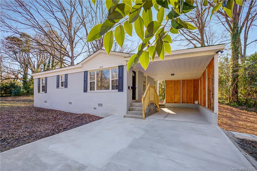 3633 Avalon Avenue Charlotte NC 28208