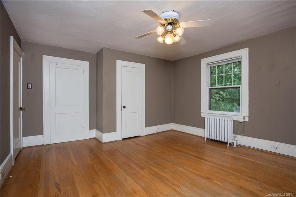 47 Laurel Loop Asheville NC 28806