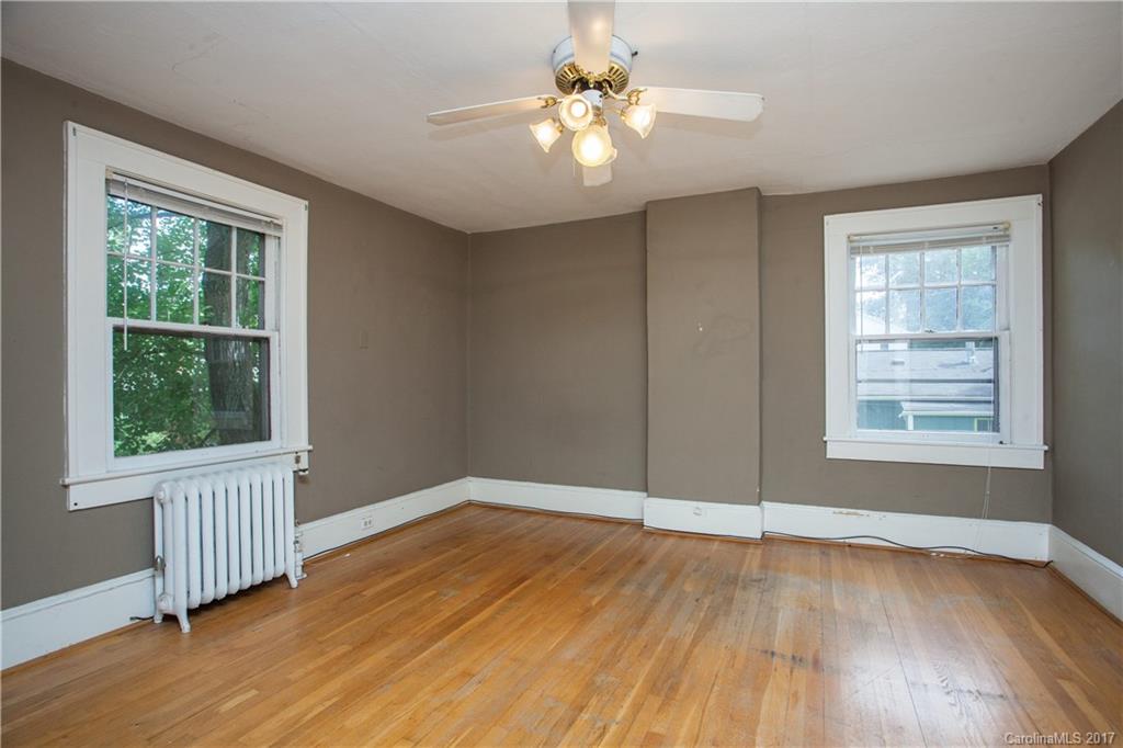 47 Laurel Loop Asheville NC 28806