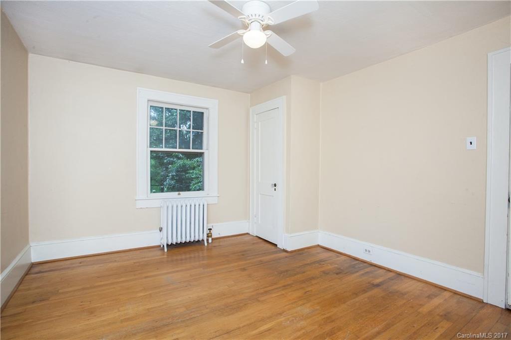 47 Laurel Loop Asheville NC 28806