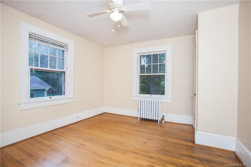 47 Laurel Loop Asheville NC 28806
