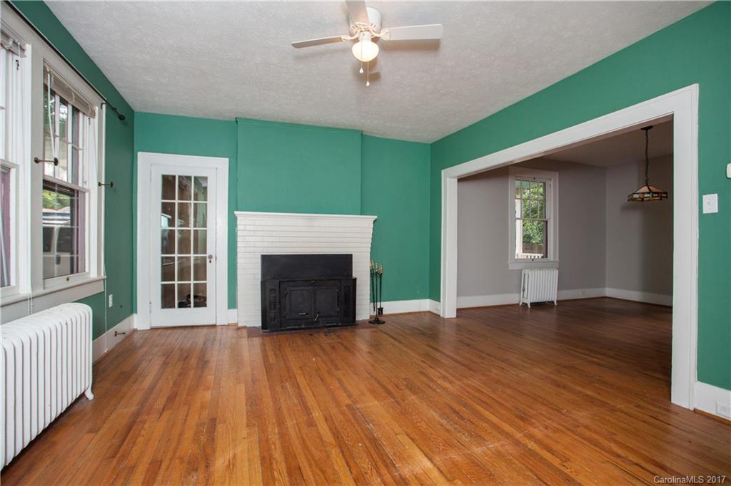 47 Laurel Loop Asheville NC 28806