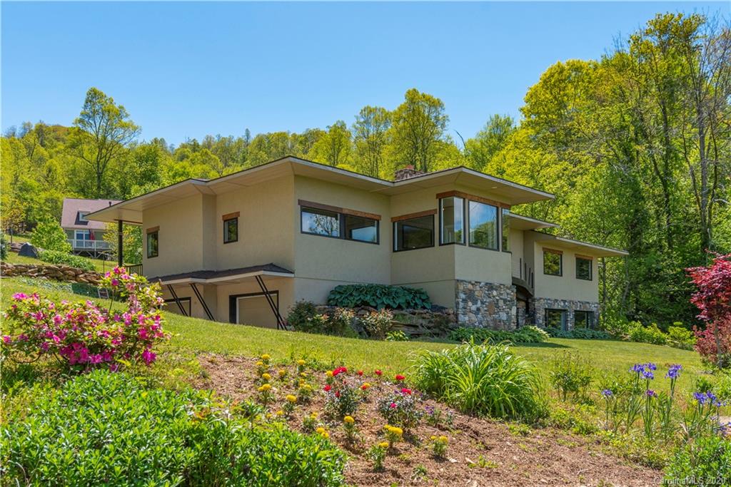 113 View Ridge Parkway Leicester NC 28748