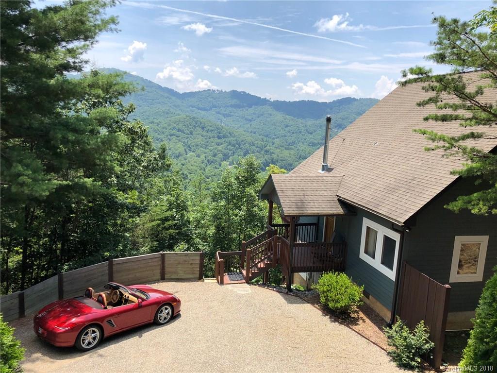 136 Black Oak Drive Asheville NC 28804