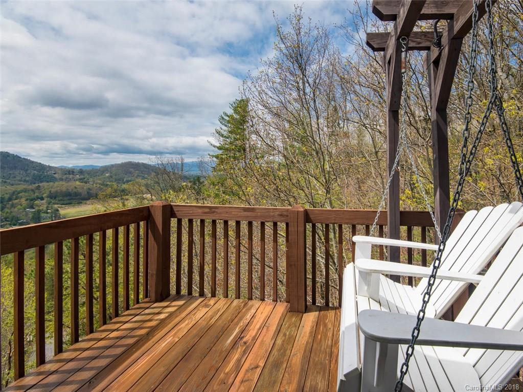 136 Black Oak Drive Asheville NC 28804