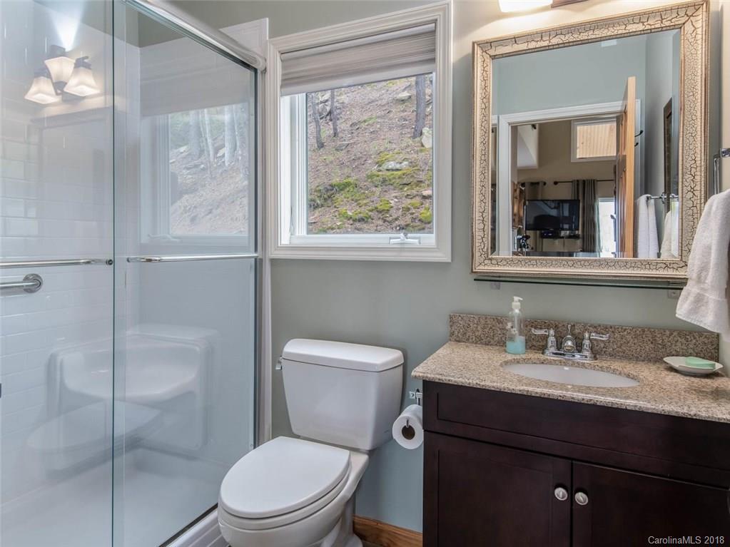 136 Black Oak Drive Asheville NC 28804