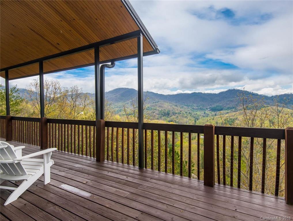 136 Black Oak Drive Asheville NC 28804