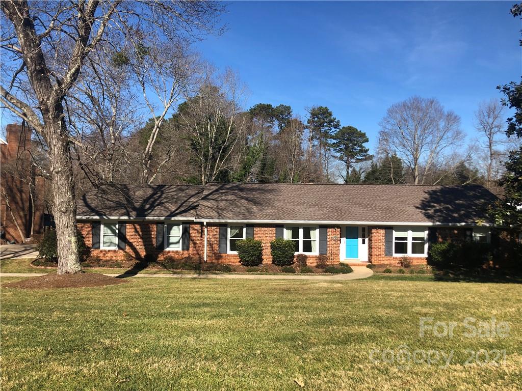 270 25th Avenue NW Hickory NC 28601