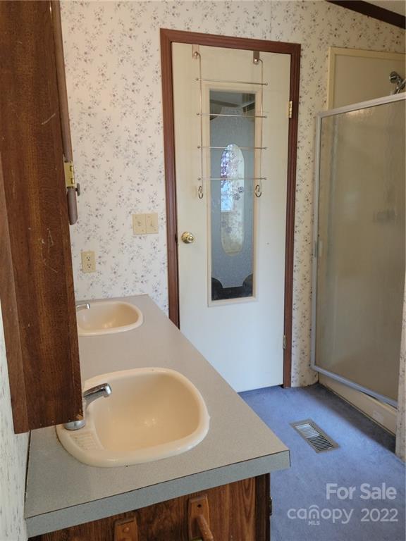 229 Doc Snyder Drive Swannanoa NC 28778