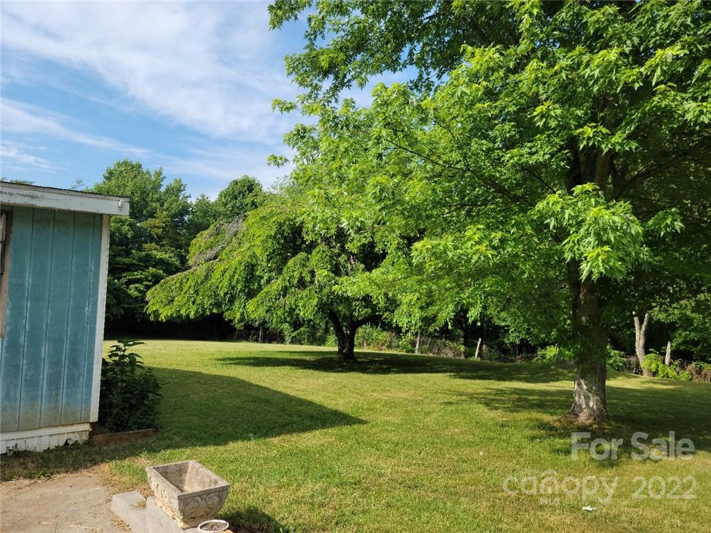 229 Doc Snyder Drive Swannanoa NC 28778