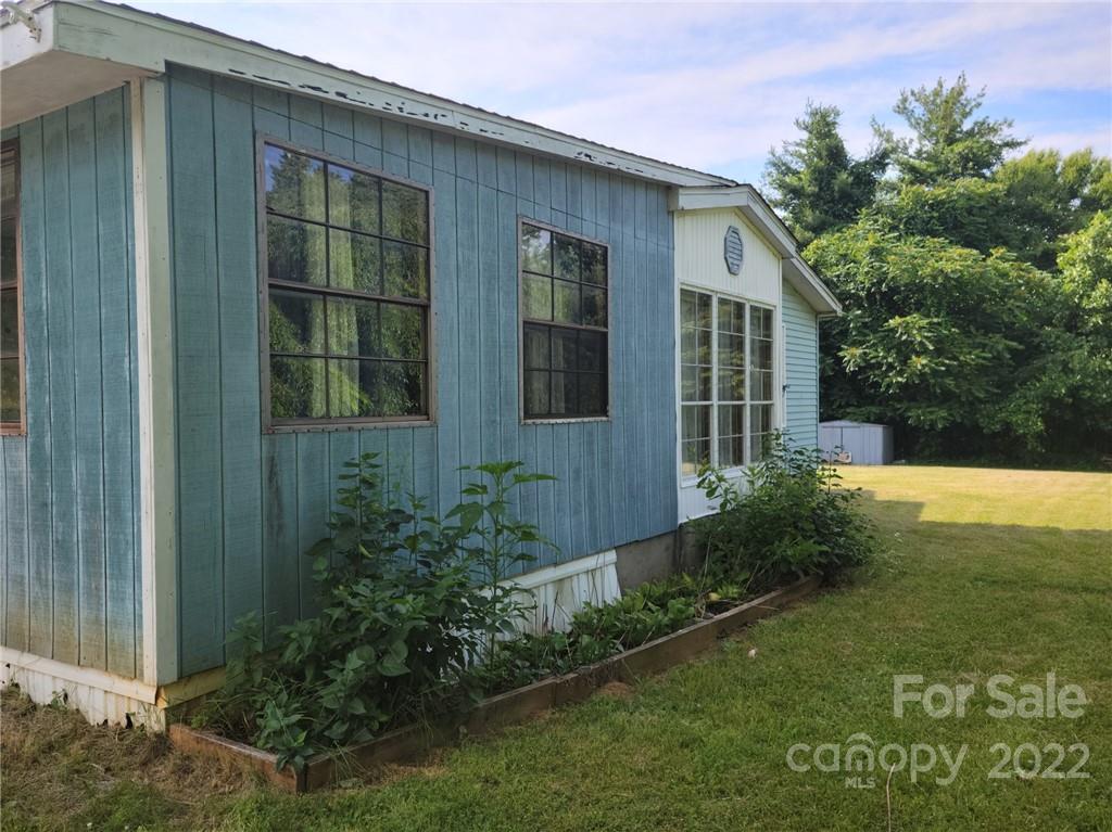 229 Doc Snyder Drive Swannanoa NC 28778