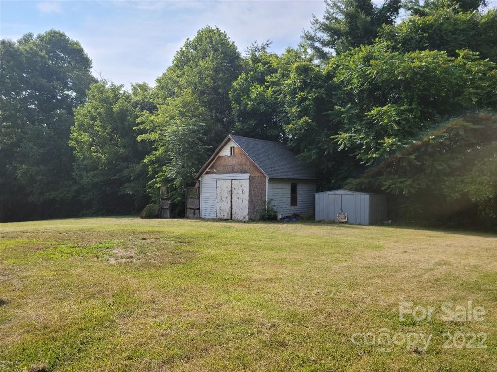 229 Doc Snyder Drive Swannanoa NC 28778