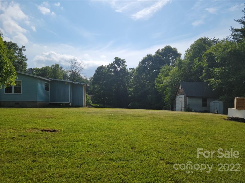 229 Doc Snyder Drive Swannanoa NC 28778