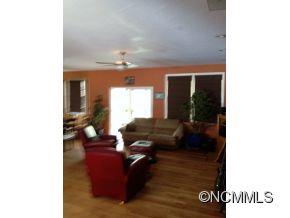 97 Hickory Tree Road Asheville NC 28805