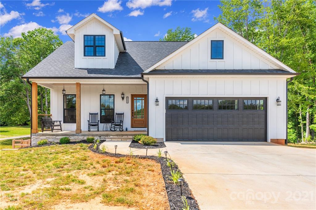 943 Shinnville Road Mooresville NC 28115
