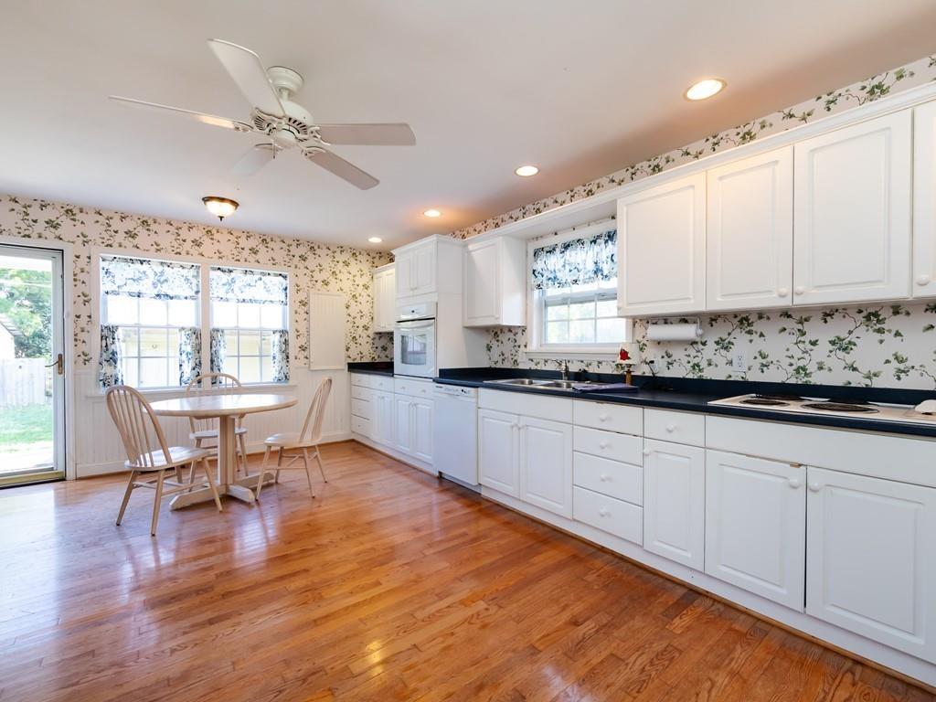 817 Sedgefield Road Charlotte NC 28209