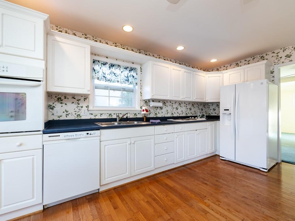 817 Sedgefield Road Charlotte NC 28209