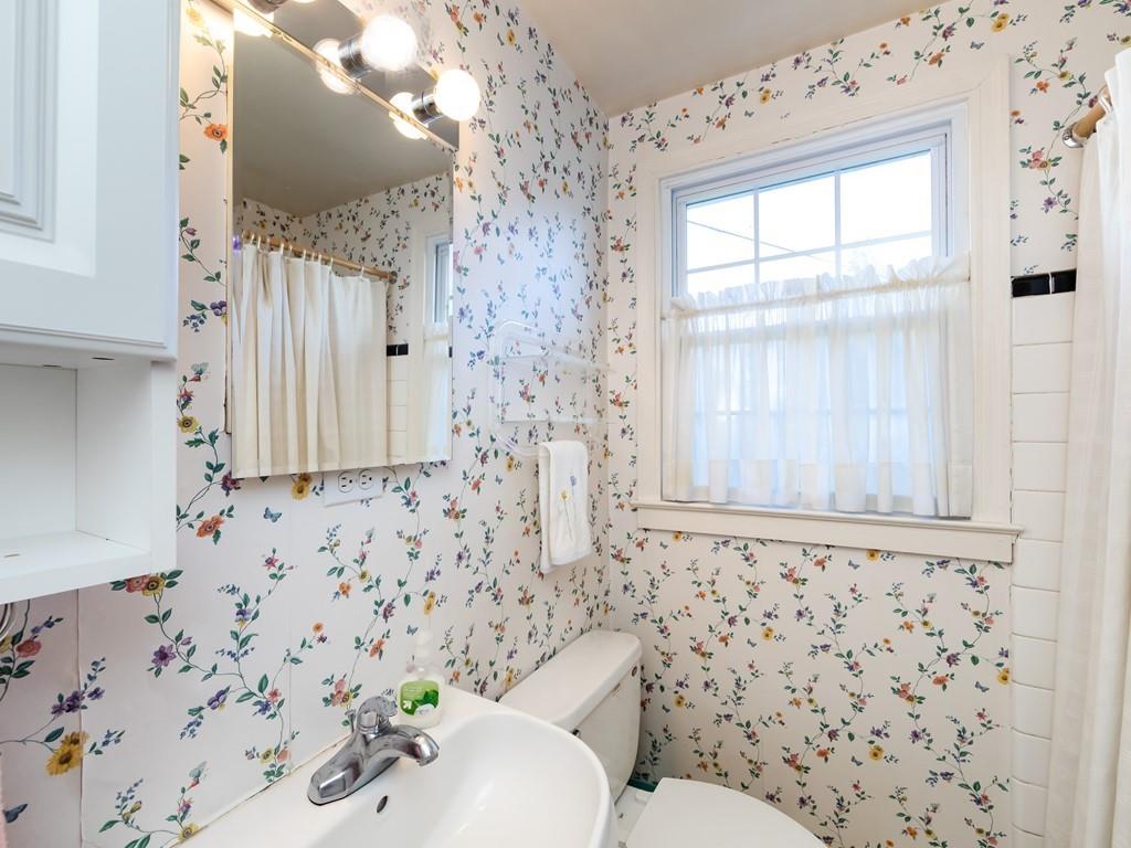 817 Sedgefield Road Charlotte NC 28209