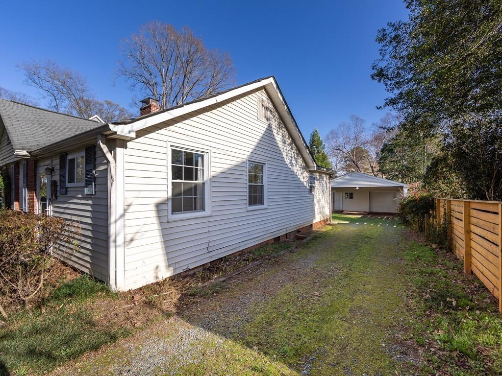817 Sedgefield Road Charlotte NC 28209