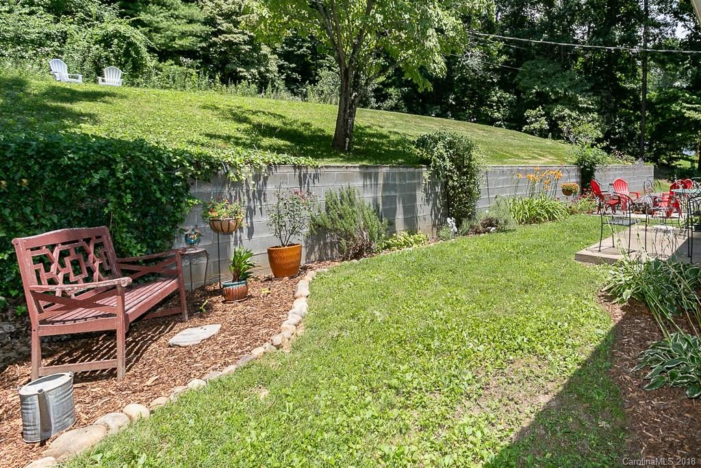 580 Old Fort Road Fairview NC 28730