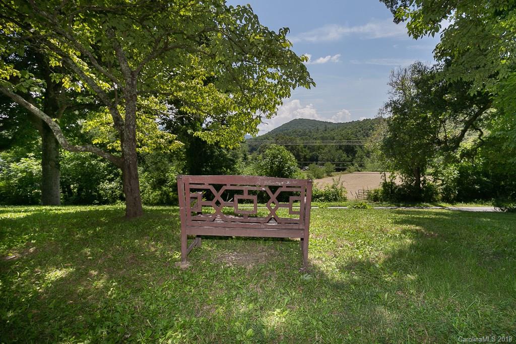 580 Old Fort Road Fairview NC 28730