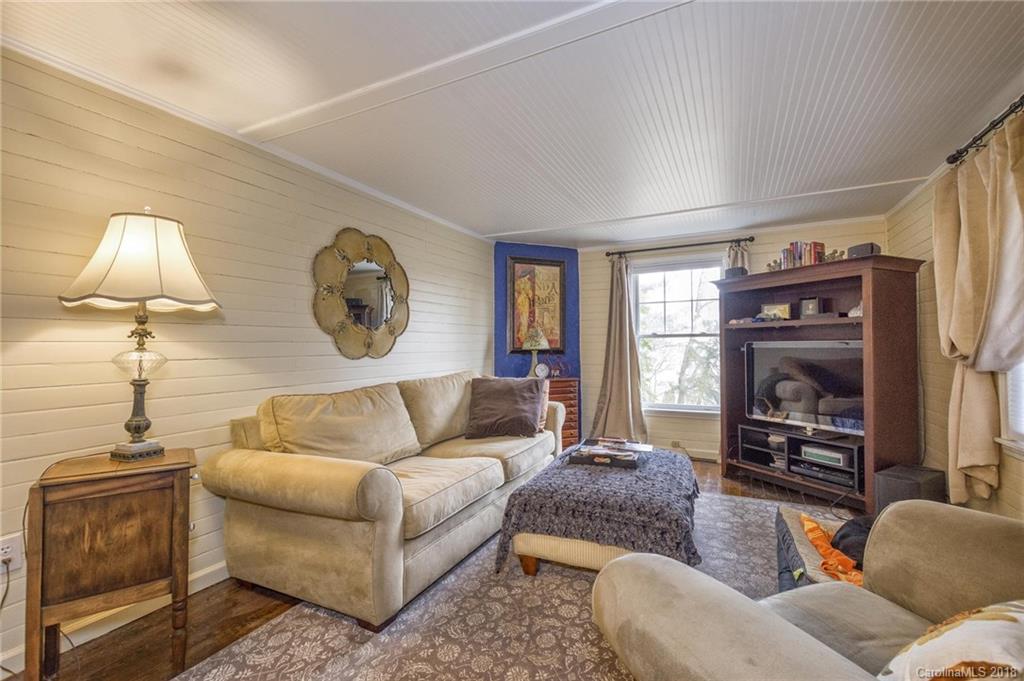 35 Wayside Road Asheville NC 28805