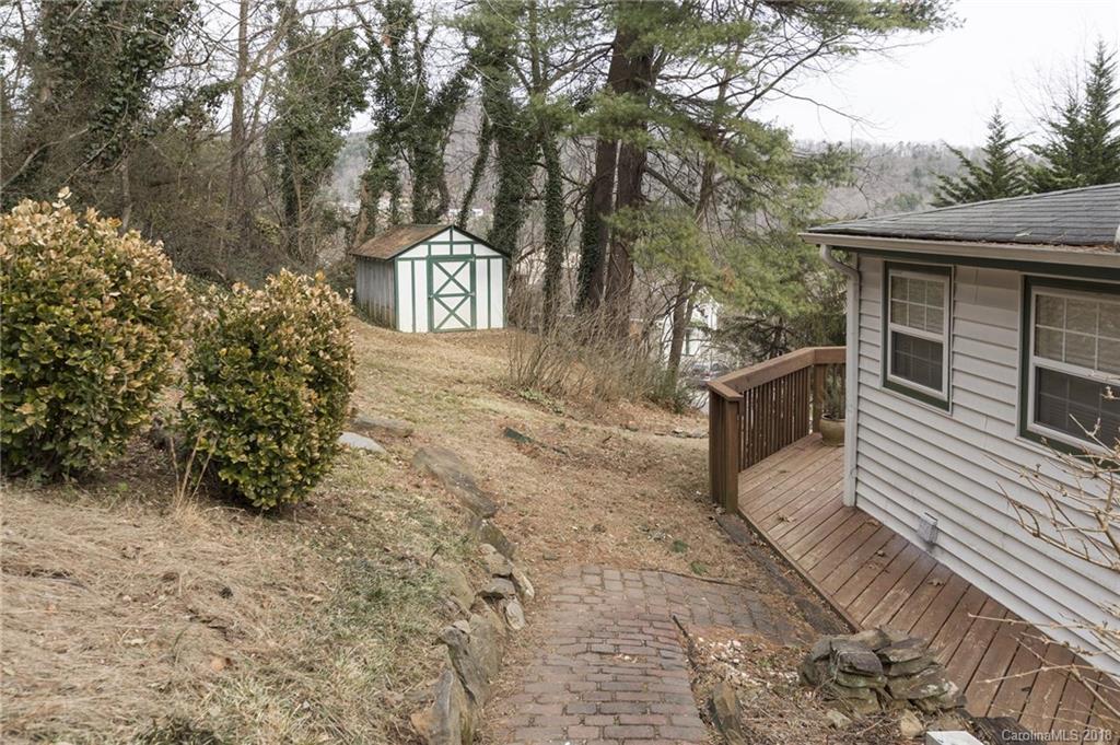 35 Wayside Road Asheville NC 28805