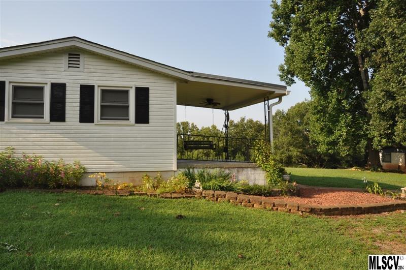 1236 Flowerfield Drive Hickory NC 28602