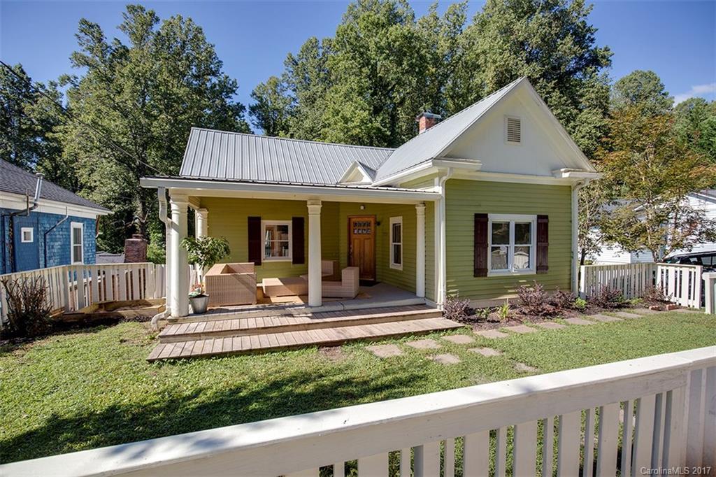 541 W Probart Street Brevard NC 28712