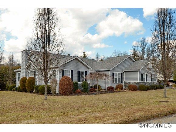 2 Pinehurst Court Etowah NC 28729