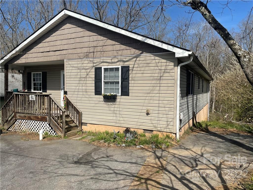 51 Argyle Lane Asheville NC 28806
