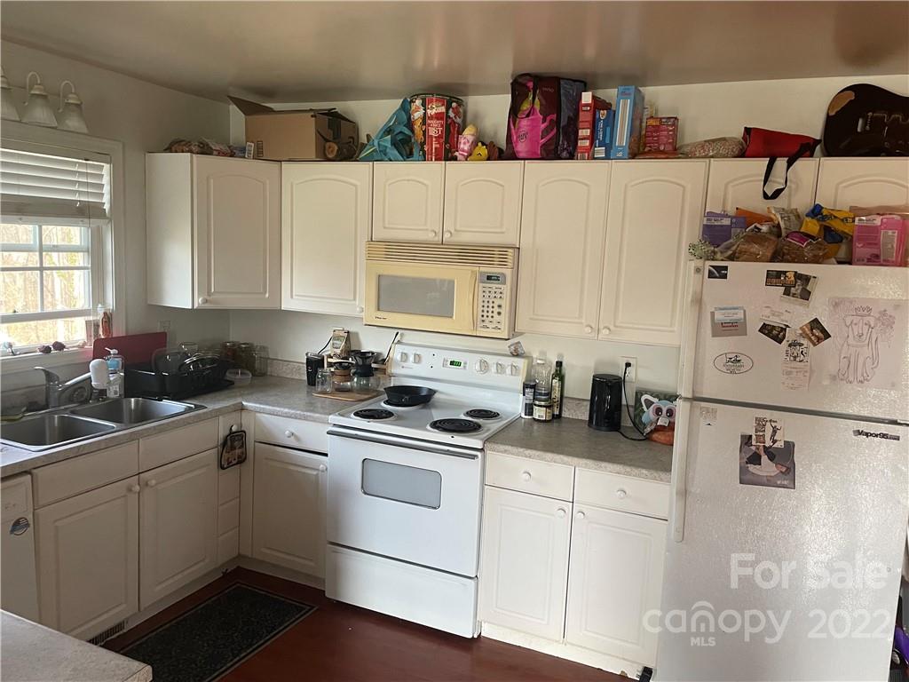 51 Argyle Lane Asheville NC 28806