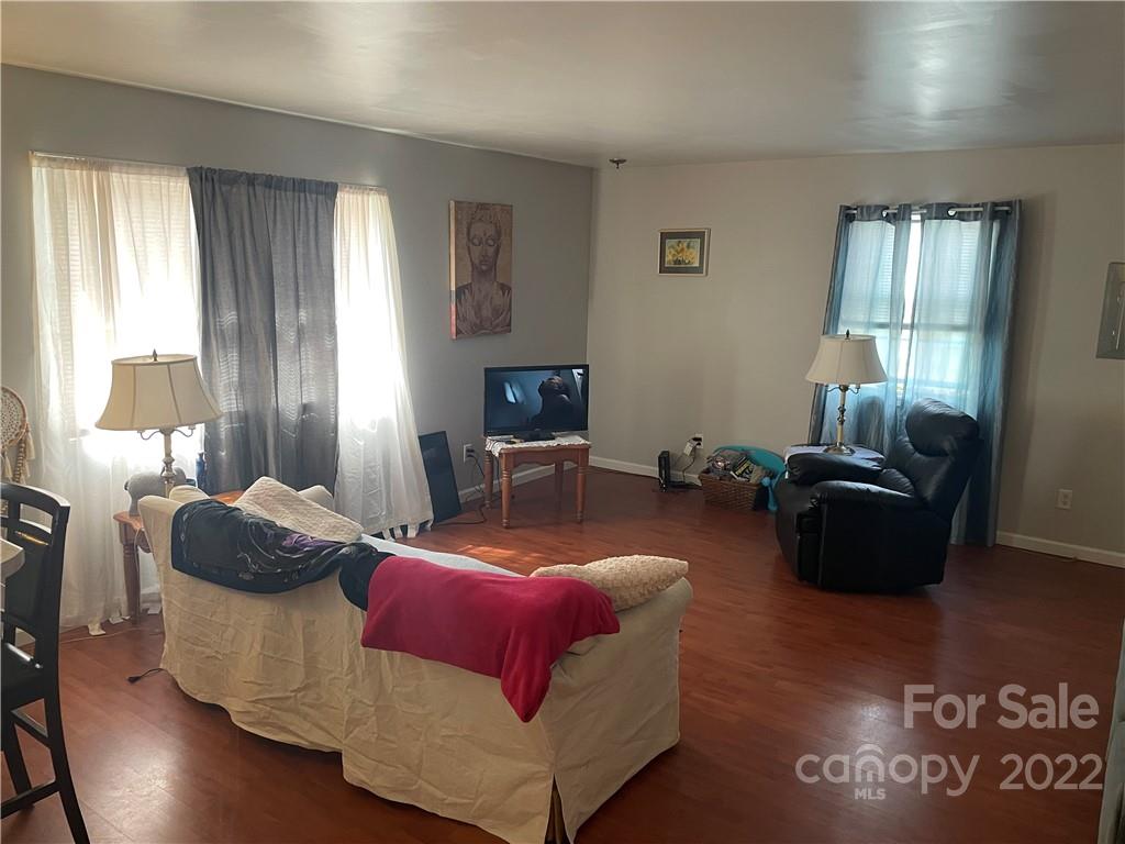 51 Argyle Lane Asheville NC 28806