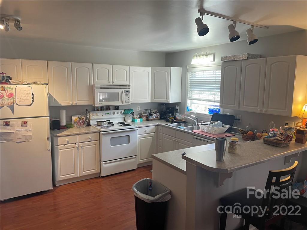51 Argyle Lane Asheville NC 28806