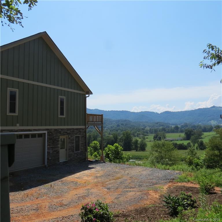 28 Midland Drive Waynesville NC 28785