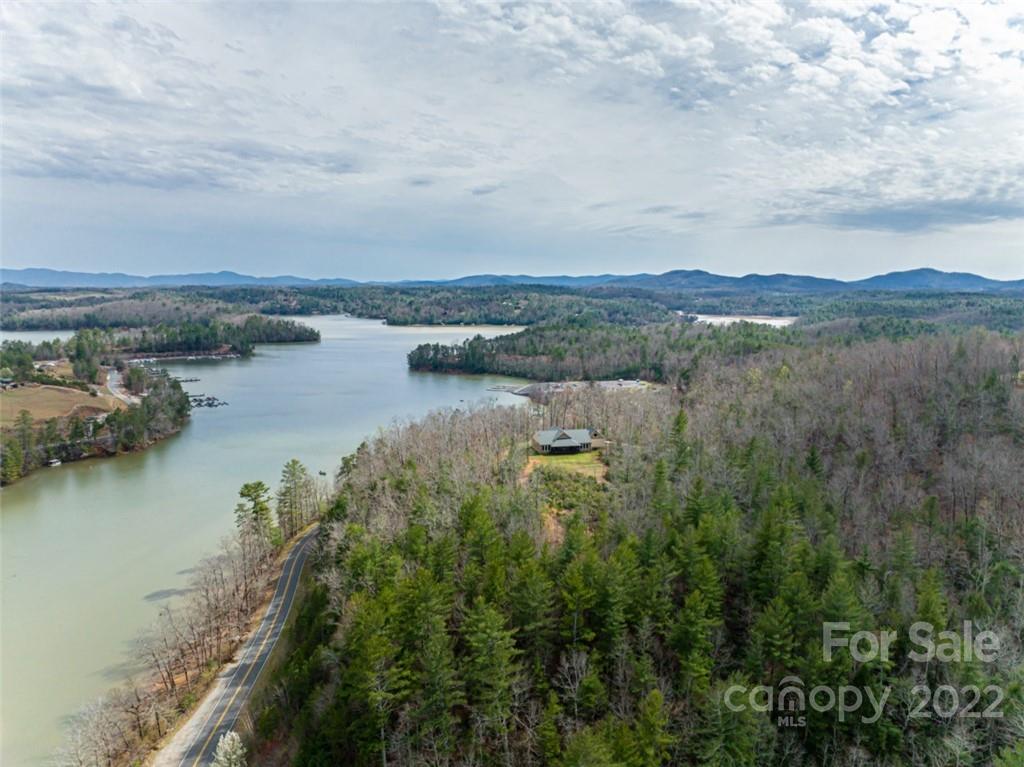 6521 Lake James Road Marion NC 28752