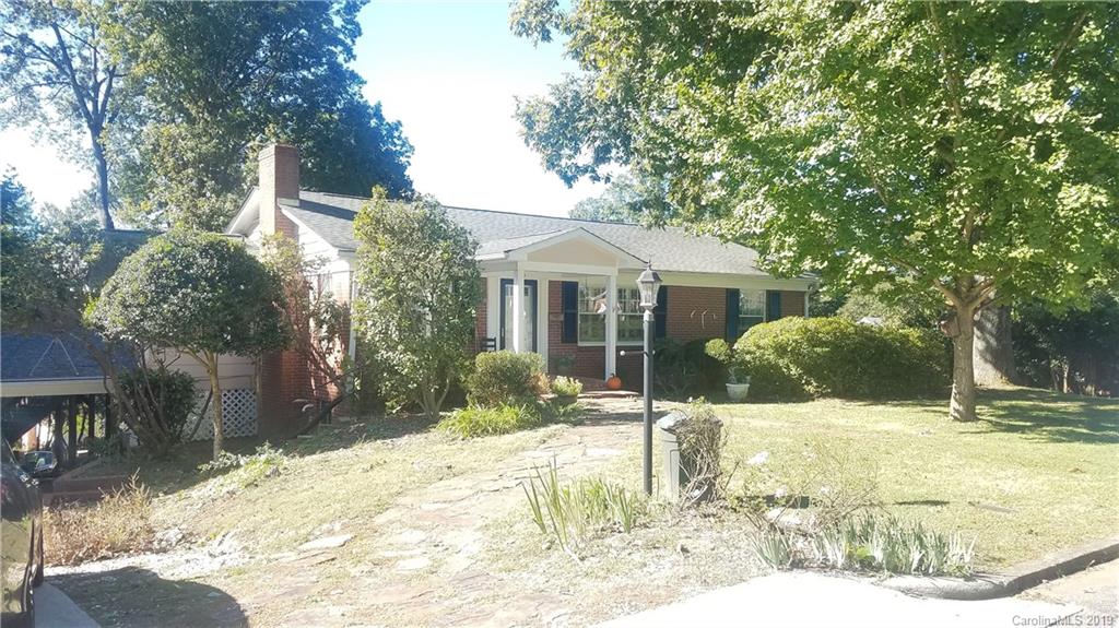 209 W Park Drive Morganton NC 28655