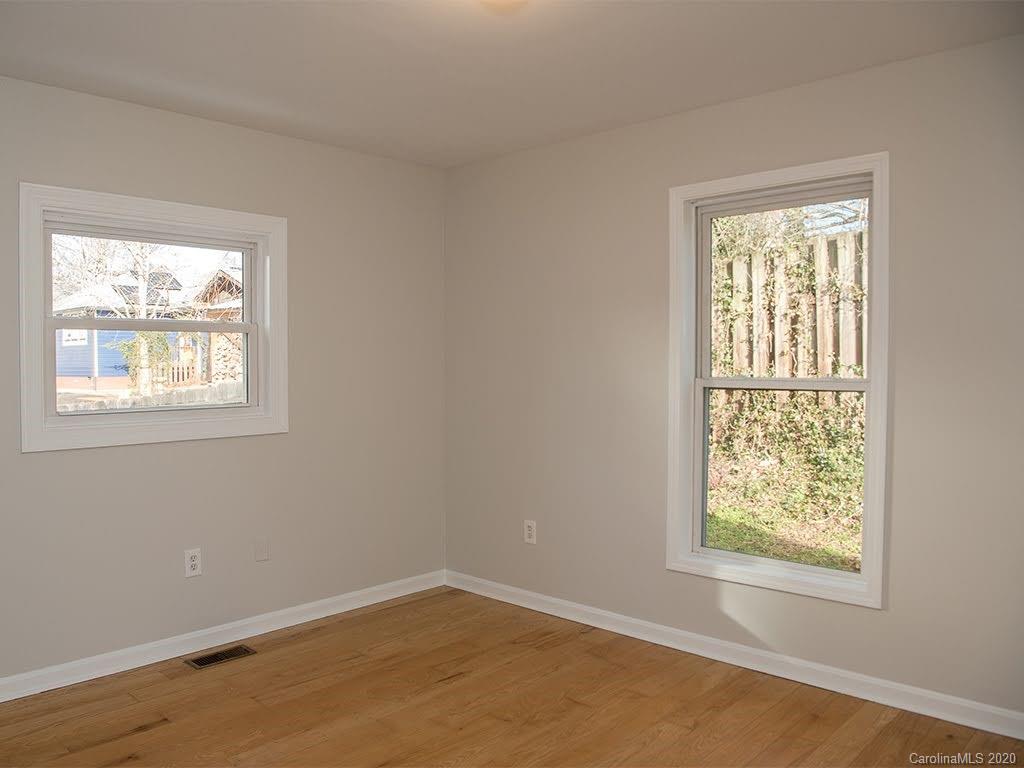 33 Madison Street Asheville NC 28801