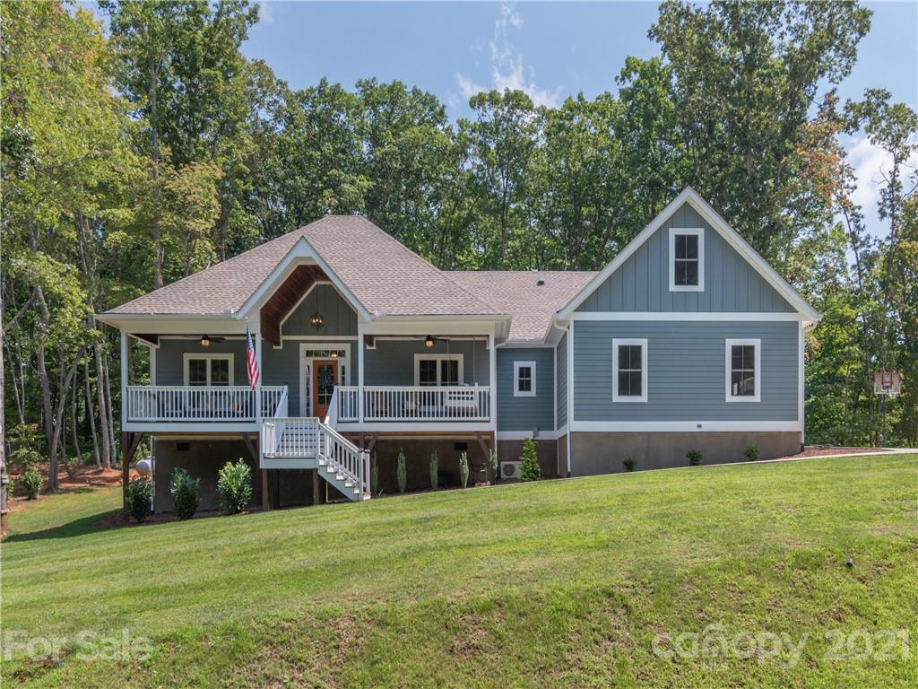 28 Calabrese Lane Candler NC 28715