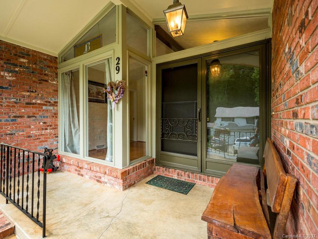 29 Rhododendron Place Asheville NC 28805