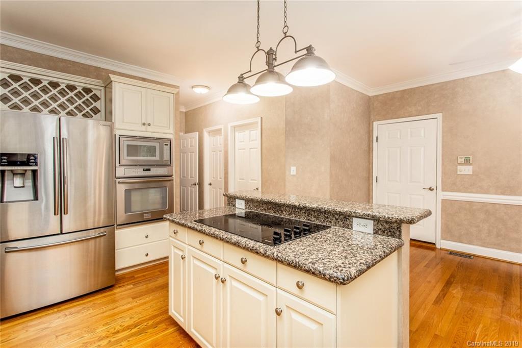 15817 Riverdowns Court Charlotte NC 28278