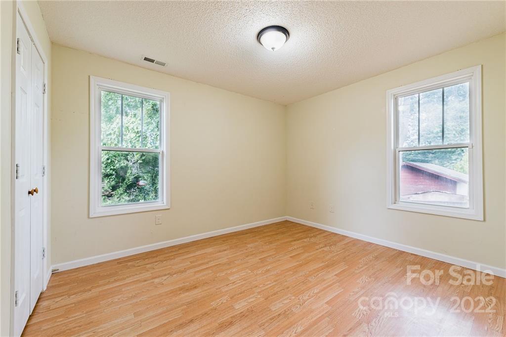 115 Soulshine Court Asheville NC 28806