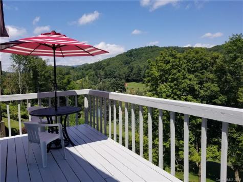 818 Hemlock Drive Newland NC 28657