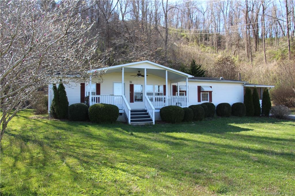 15 Byas Lane Swannanoa NC 28778