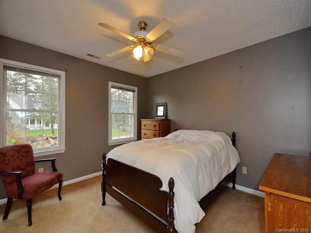 5 Strathmore Drive Arden NC 28704