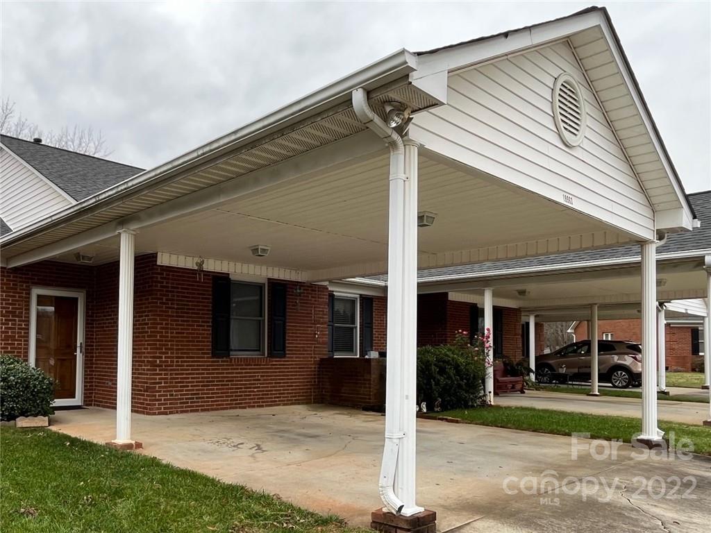 19963 Oak Leaf Circle Cornelius NC 28031