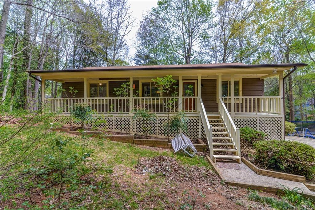 9 S Wildwood Lane Fletcher NC 28732
